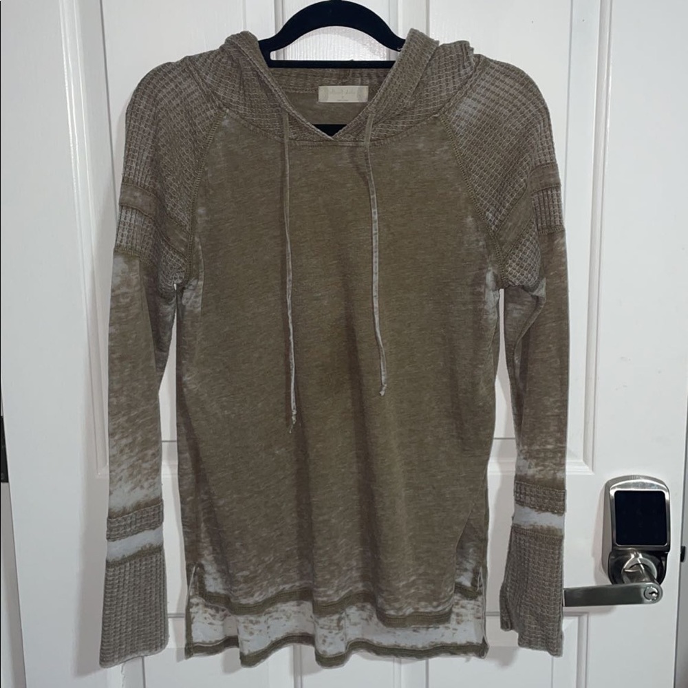 Thin Altar’d state sweatshirt